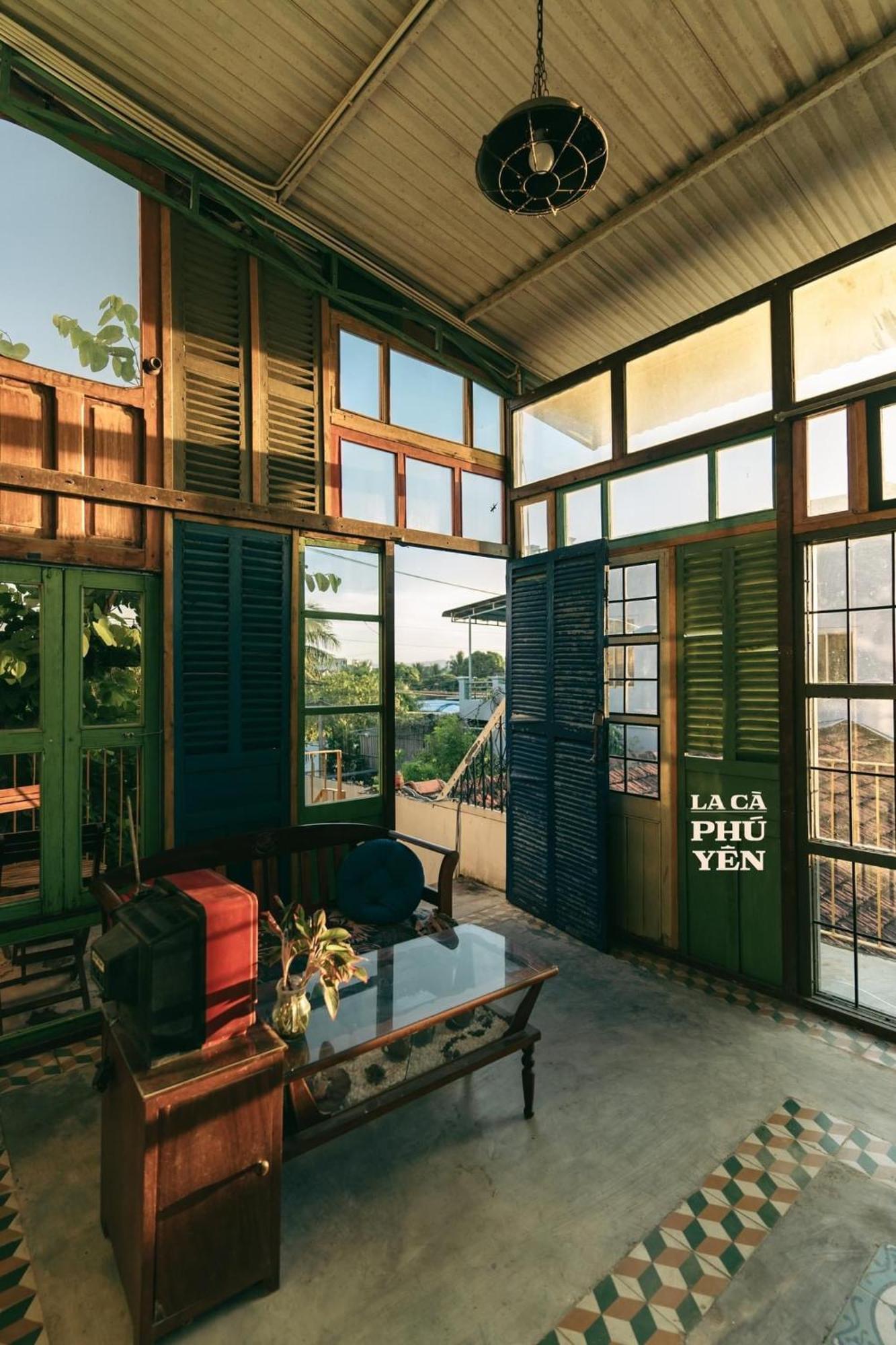 Yellow Farm Homestay Dong Tac Eksteriør billede