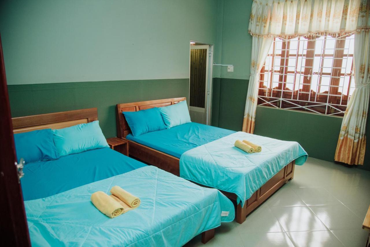 Yellow Farm Homestay Dong Tac Eksteriør billede